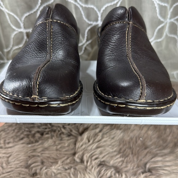 (Z2) Born brown leather mule clogs - Size 7 women - Picture 4 of 15